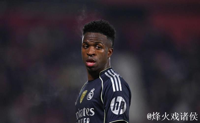 1-1!熊皇造点,姆巴佩14战14球难救主,皇马3轮不胜,被巴萨反超 1-1!熊皇造点,姆巴佩14战14球难救主,皇马3轮不胜,被巴萨反超